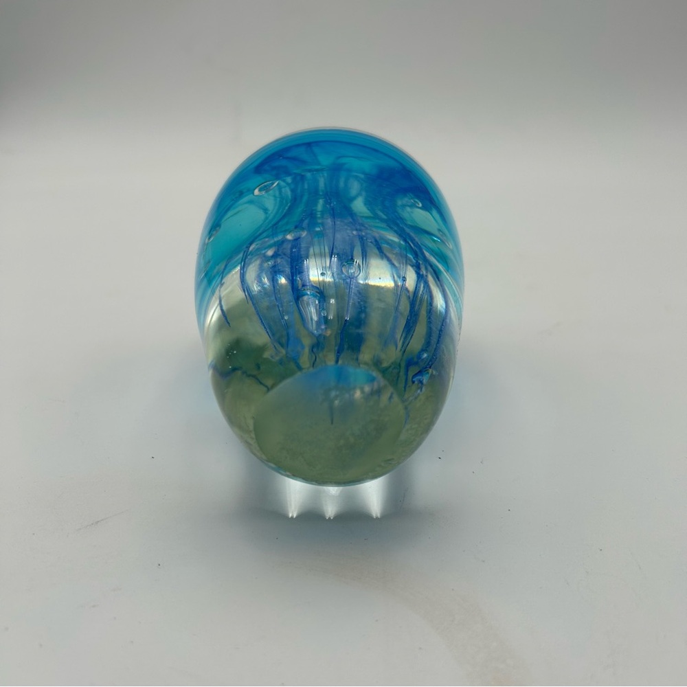 Large Handblown Jellyfish Paperweight - Picture 6 of 9